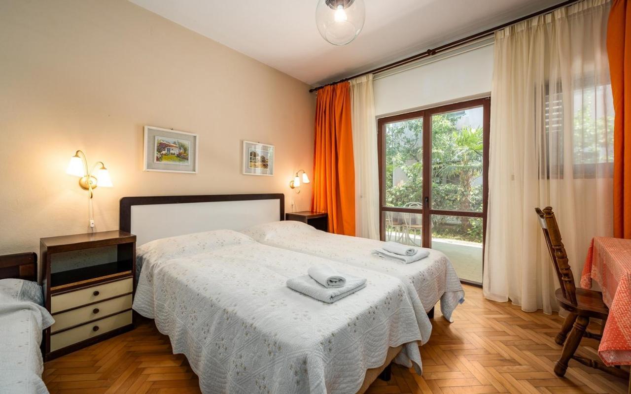 Apartmani Lido Basanija Exterior photo