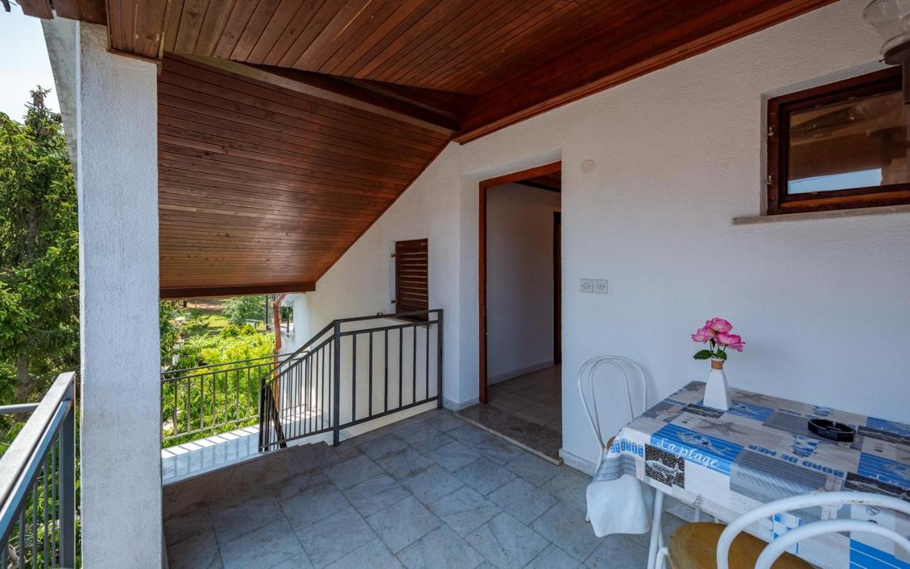 Apartmani Lido Basanija Exterior photo
